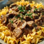 Beef Stroganoff with Egg Noodles 25 Beef Stroganoff with Egg Noodles